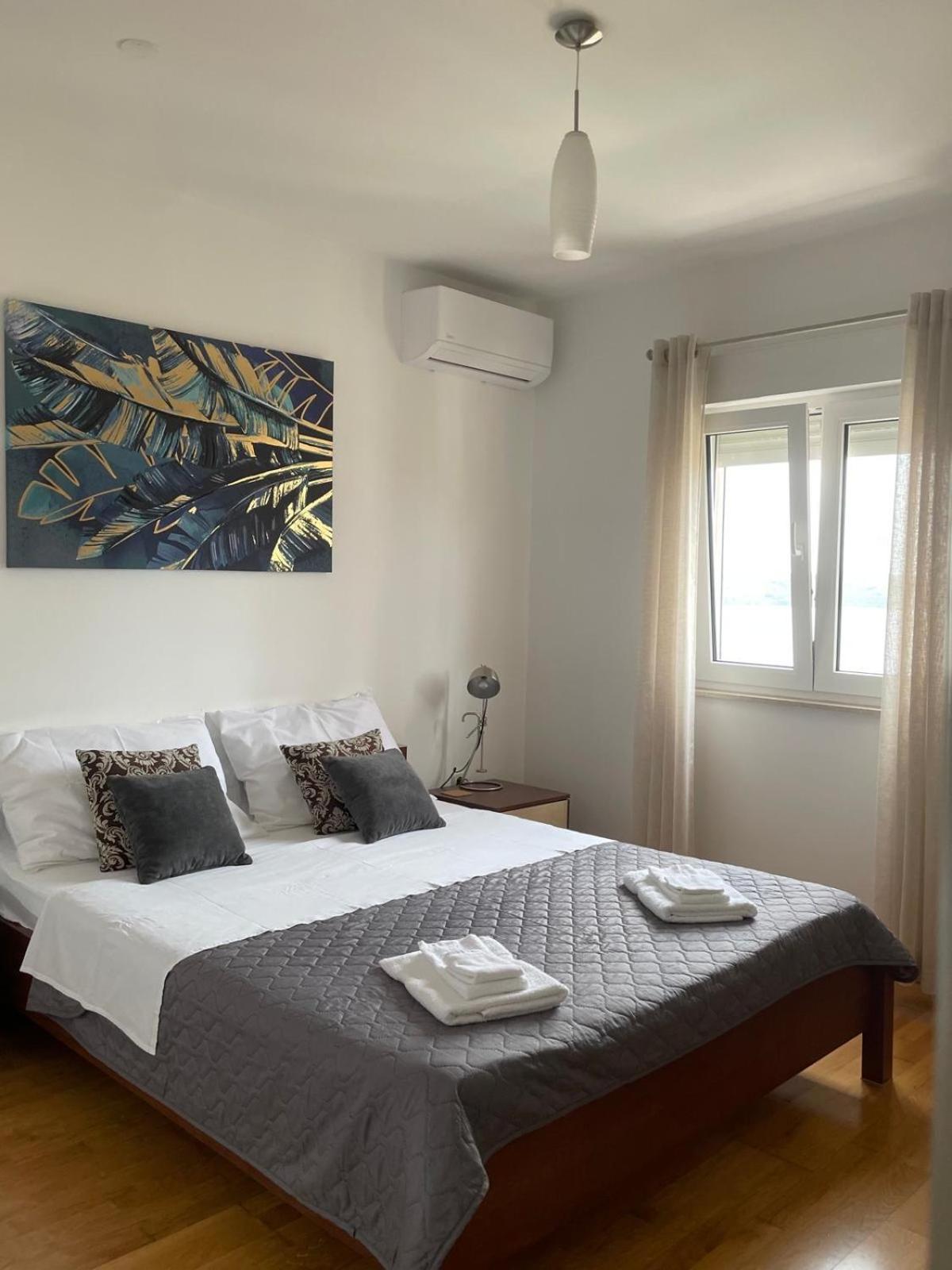 Apartman Lucia Trogir Zewnętrze zdjęcie